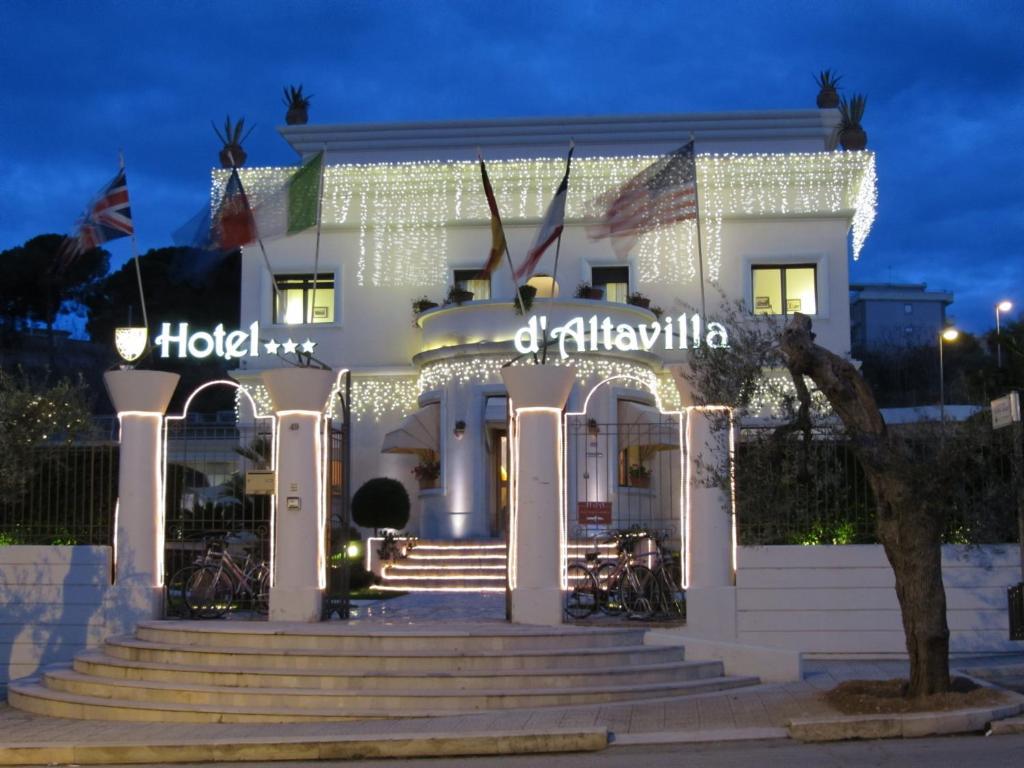 Hotel D'Altavilla Каноза-ді-Пулья Екстер'єр фото